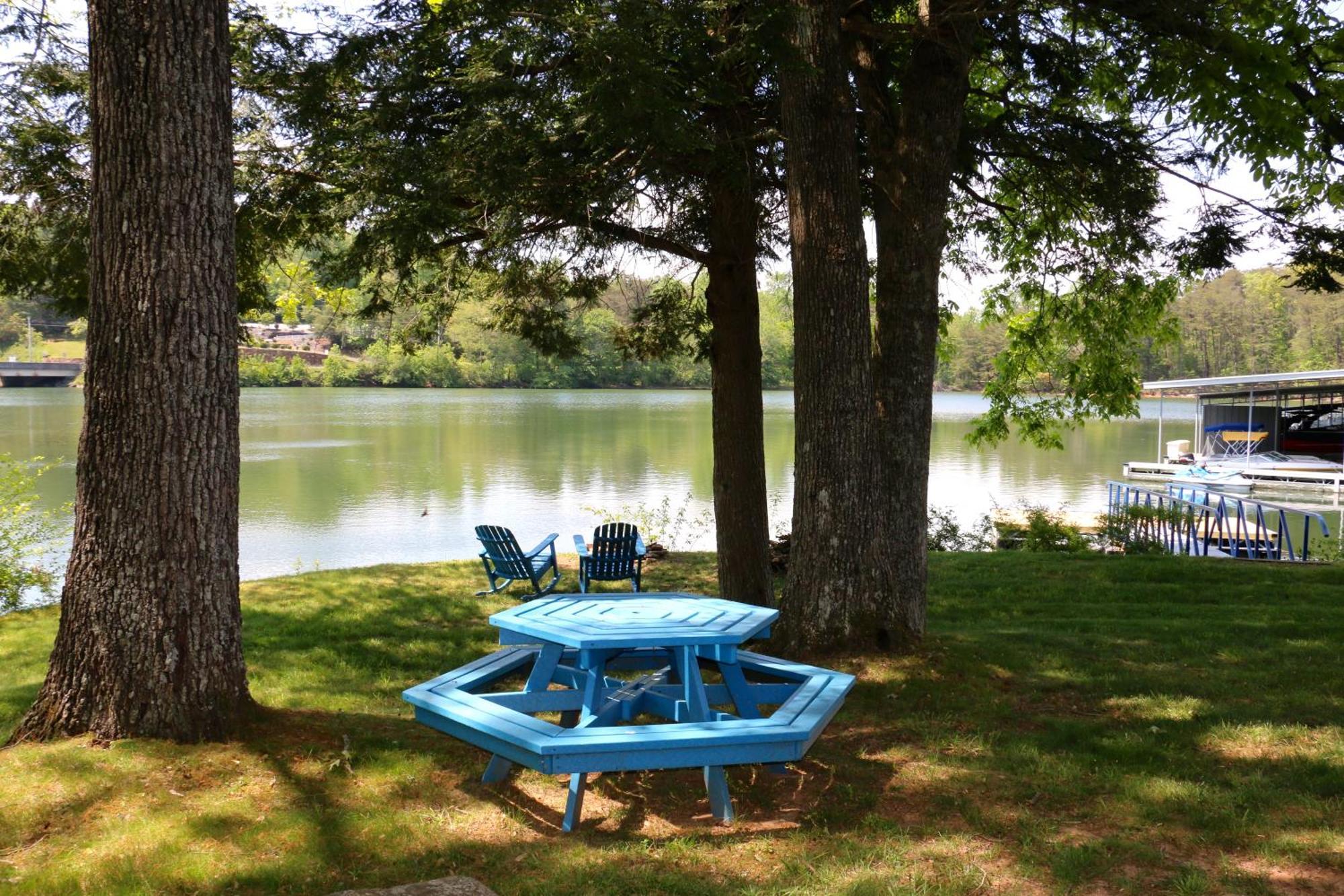Boundary Waters Resort & Marina Hiawassee Exterior photo